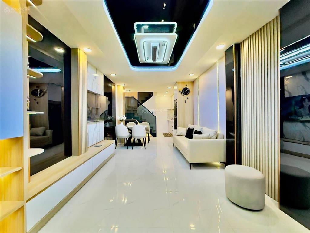 Lê văn duyệt, phường gia định giáp quận 1 nhà 4 tầng full nội thất hẻm thông sd 115m
