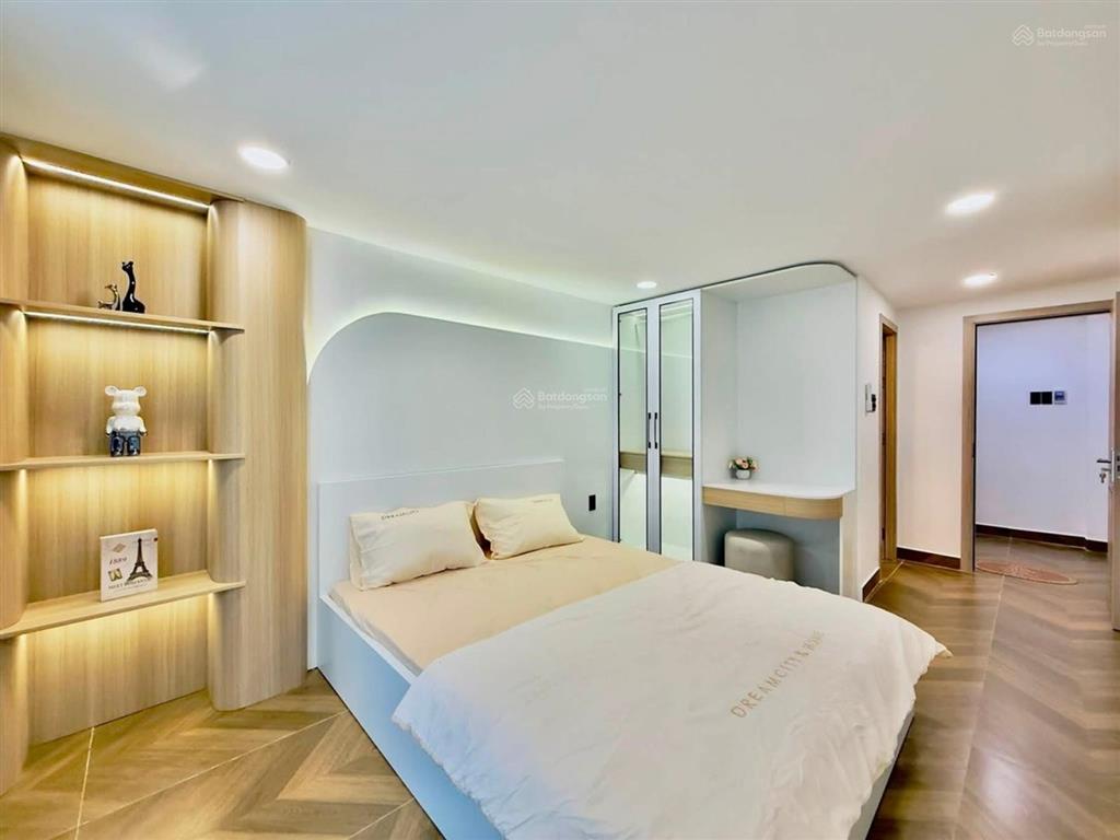 Lê văn duyệt, phường gia định giáp quận 1 nhà 4 tầng full nội thất hẻm thông sd 115m