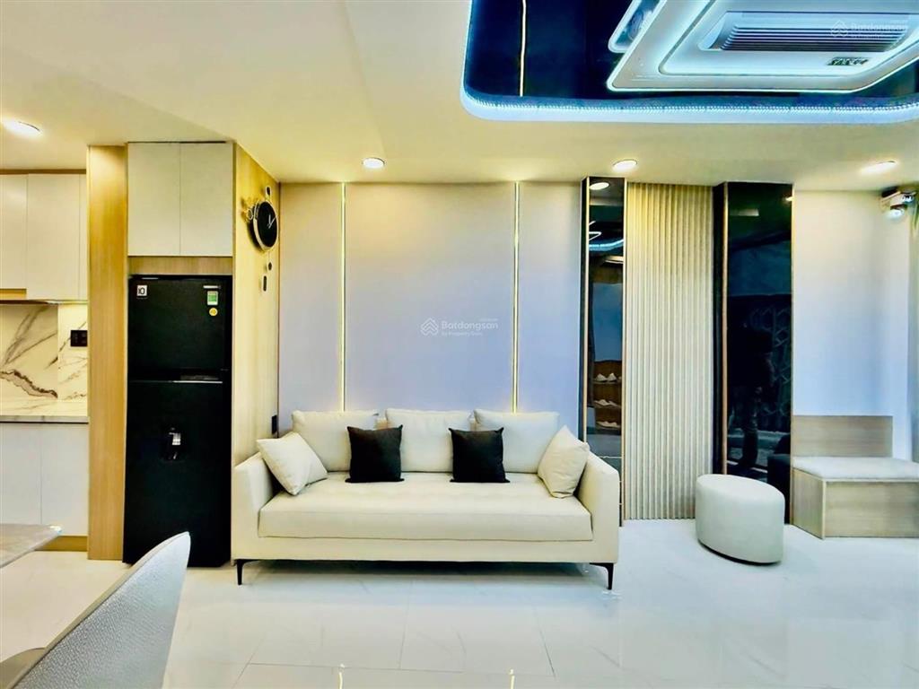 Lê văn duyệt, phường gia định giáp quận 1 nhà 4 tầng full nội thất hẻm thông sd 115m