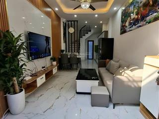 Chính chủ bán nhanh nhà ngõ 68 an thắng, biên giang, hà đông, hà nội  4 tầng ô tô đỗ cổng