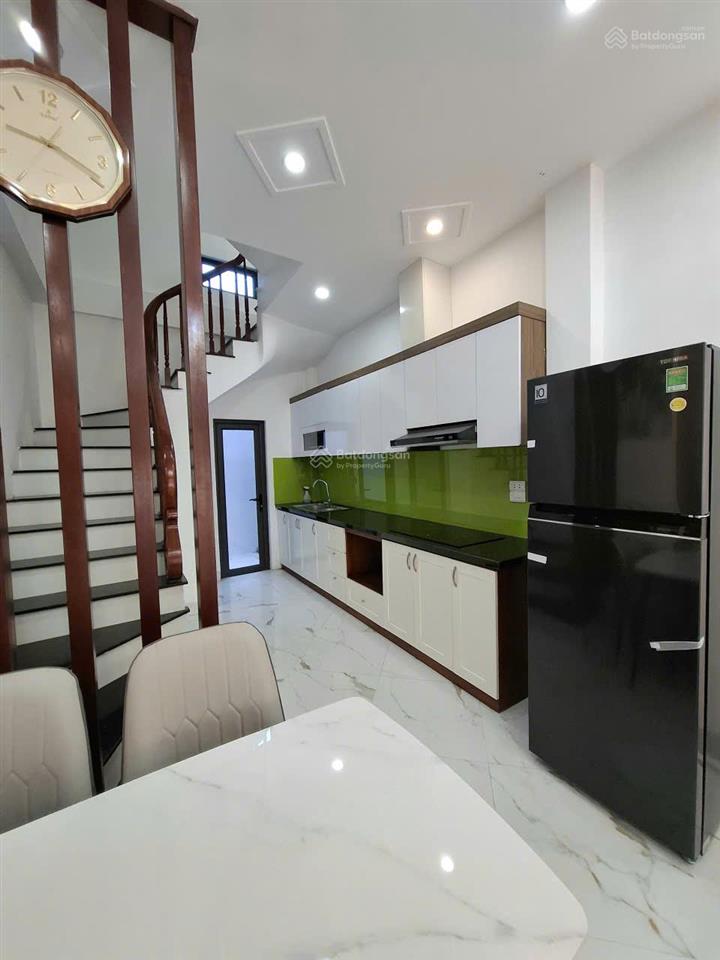 Chính chủ bán nhanh nhà ngõ 68 an thắng, biên giang, hà đông, hà nội  4 tầng ô tô đỗ cổng