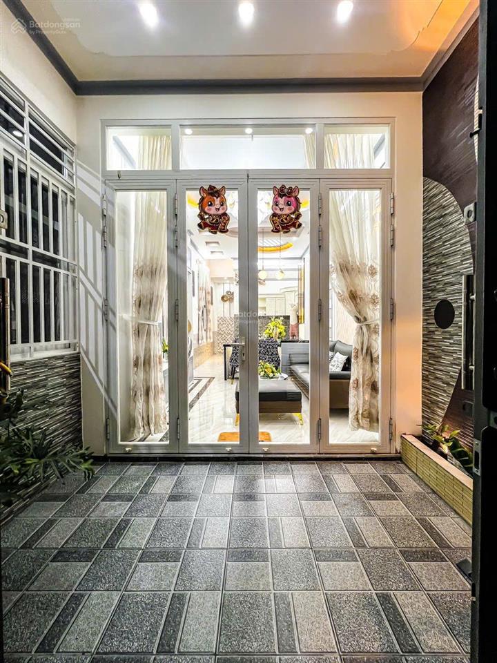 Nhà trệt lầu mới đẹp  full nội thất  góc 2 mặt tiền hẻm 553 đường 30.4  gần chợ da liễu