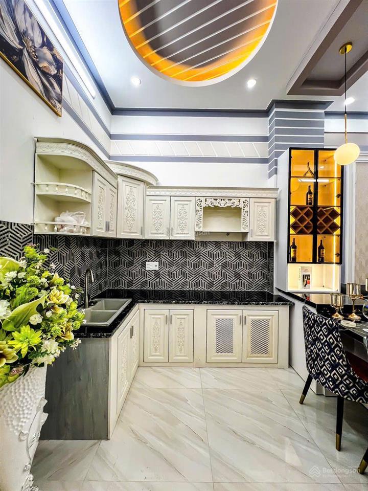 Nhà trệt lầu mới đẹp  full nội thất  góc 2 mặt tiền hẻm 553 đường 30.4  gần chợ da liễu