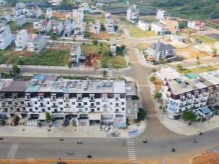 Bán nhà đẹp  giá tốt  vị trí trung tâm bảo lộc  sổ riêng, dọn vào ở ngay, tiềm năng tăng giá cao