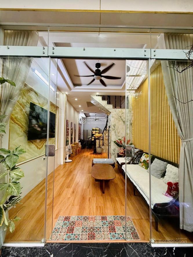 Bán nhà 4 tầng đẹp tại kim giang  full công năng  về ở ngay  sổ đỏ chính chủ tiềm năng tăng giá