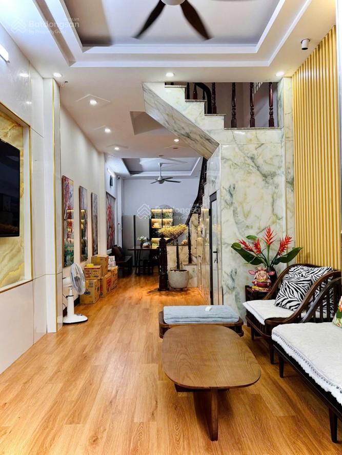 Bán nhà 4 tầng đẹp tại kim giang  full công năng  về ở ngay  sổ đỏ chính chủ tiềm năng tăng giá