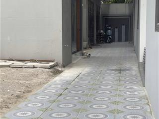 Nhà đẹp 3 tầng gia cốc, kiêu kỵ  70m2  ô tô 7 chỗ đỗ cửa  chỉ 7,8 tỷ  hiếm trong khu vực