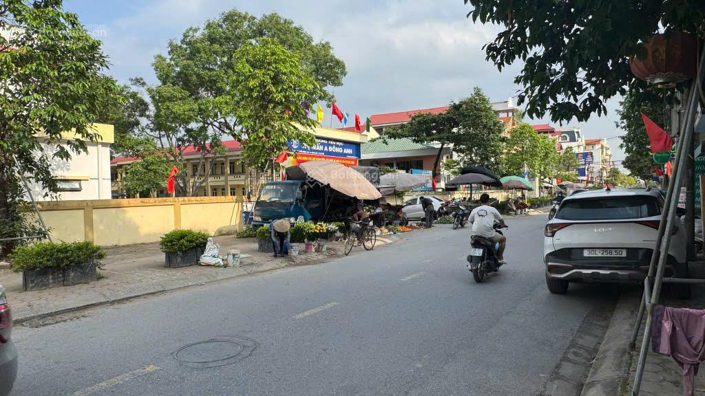 Bán nhà mặt đường kinh doanh xã thư lâm, hà nội  ngay cổng chợ kim, gần kcn 300ha, vị trí vàng
