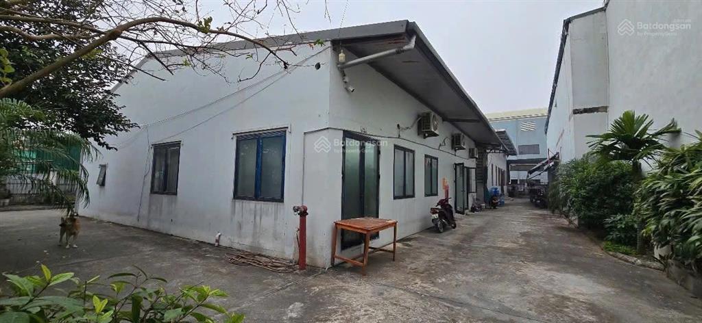 Chính chủ bán siêu phẩm đất kcn ninh hiệp gia lâm 1.200m2  đường container 15m, sẵn kho xưởng