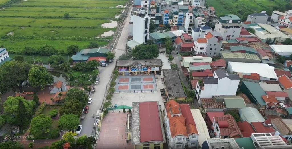 Siêu phẩm đất trát cầu, thường tín  trung tâm lõi vin olympic lớn nhất thế giới  ô tô 7 chỗ tránh