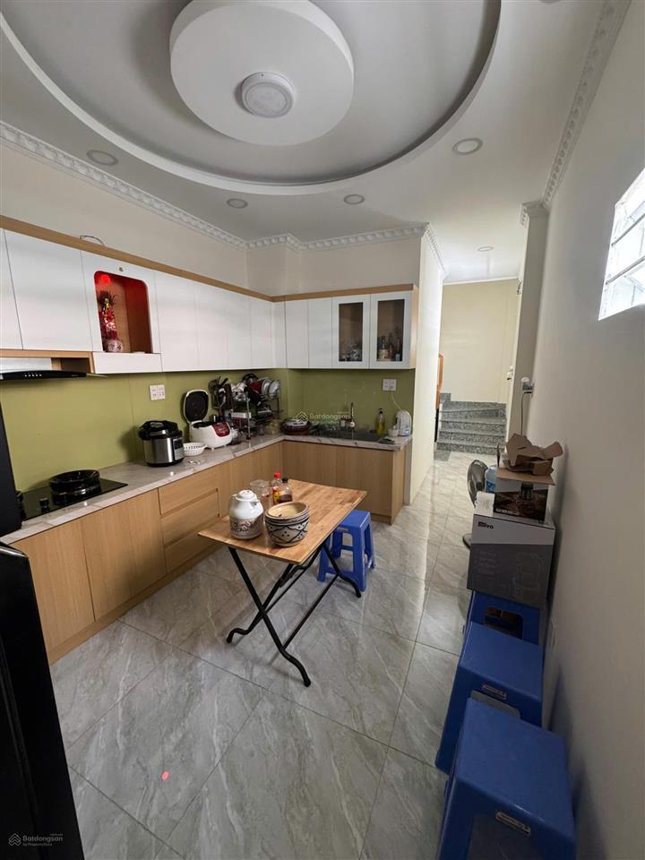 Chính chủ bán nhà mới mặt tiền 4 tầng đường cao xuân dục (phú định), quận 8  kinh doanh tốt