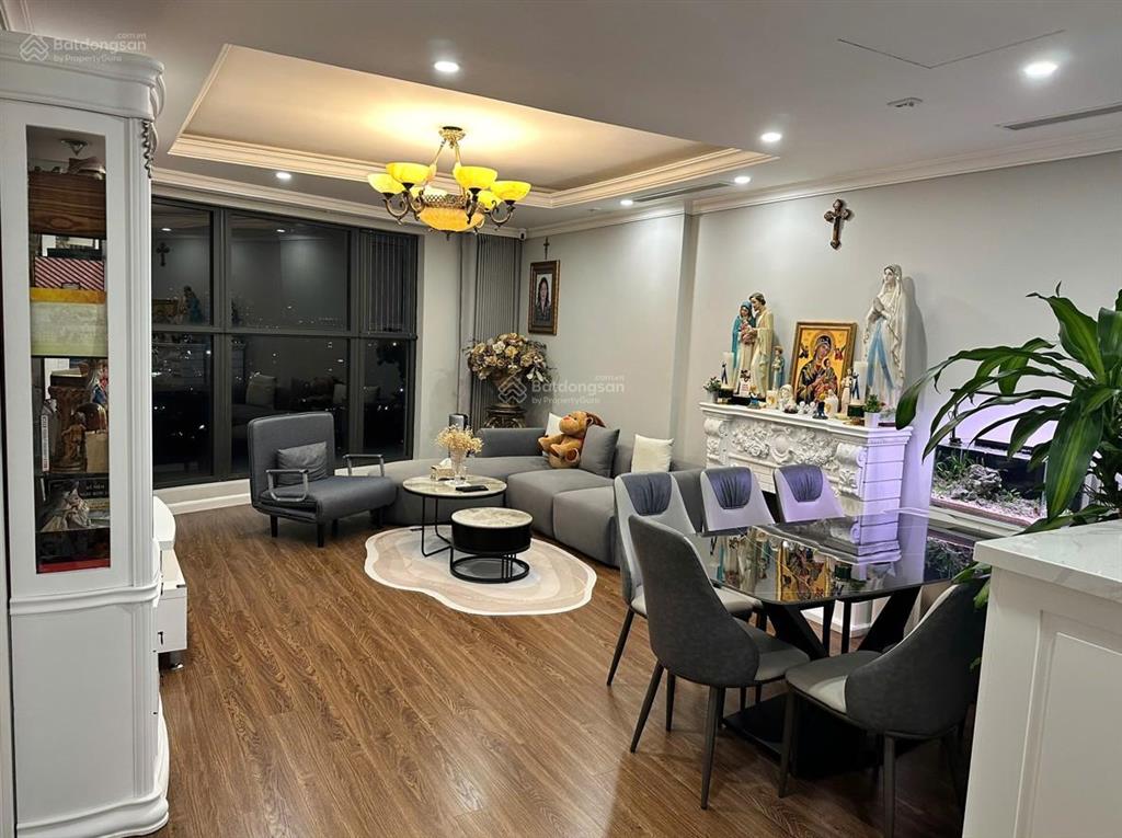 Bán căn hộ 4pn cao cấp sunshine garden  140m2  full nội thất  view đẹp, sát times city