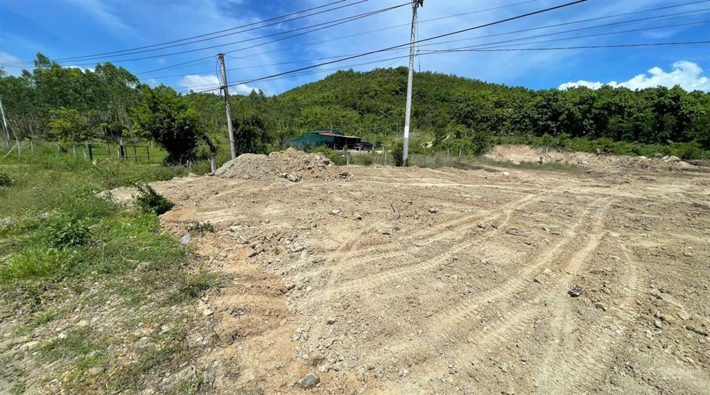 Bán đất mặt tiền quốc lộ 28b gần 4.000m2, ngang 41m  giá chỉ 1,5 triệu/ m2  quy hoạch tmdv