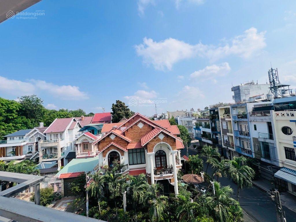 Bán nhà, 4 tầng, đường tên lửa với đường 7 ngay aeon bình tân, 4x20 giá chỉ 11 tỷ x xíu