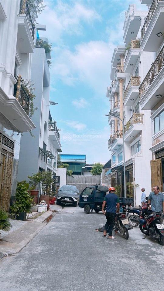 Nhà mới 4 tầng, đường hương lộ 2, bình tân, 5x11 hẻm 6m vuông vức, không lộ giới,giá chỉ 6,2 tỷ