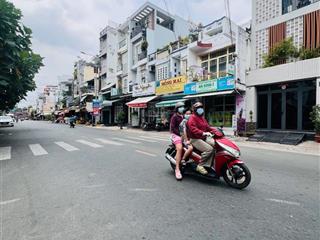 Bán nhà 3 tầng, đường 1 kdc nam hùng vương, võ văn kiệt, bình tân, 4,5x24 vuông vức, hẻm xe hơi, gi