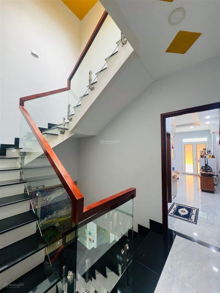 Bán nhà, 4 tầng, kdc tên lửa, kinh dương vương, bình tân, 4x19 vuông vức, giá chỉ hơn 8 tỷ