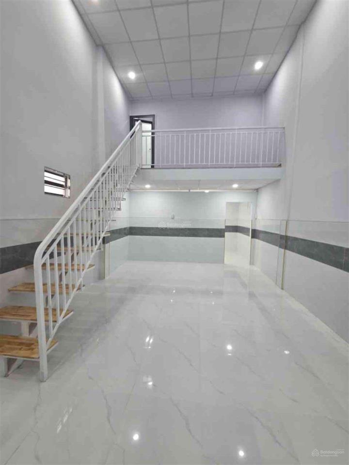 Nhà 2 tầng, đường an dương vương, lý chiêu hoàng, bình tân, 4x16, hẻm thông, vuông vức, giá chỉ hơn