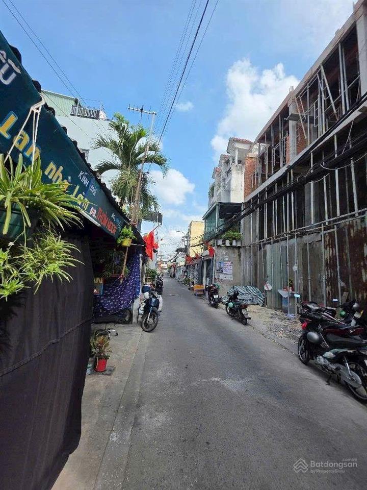 Nhà 2 tầng, đường kinh dương vương, ngay aeon bình tân, 4,5x17m hẻm 6m vuông vức, dòng tiền 10tr/th