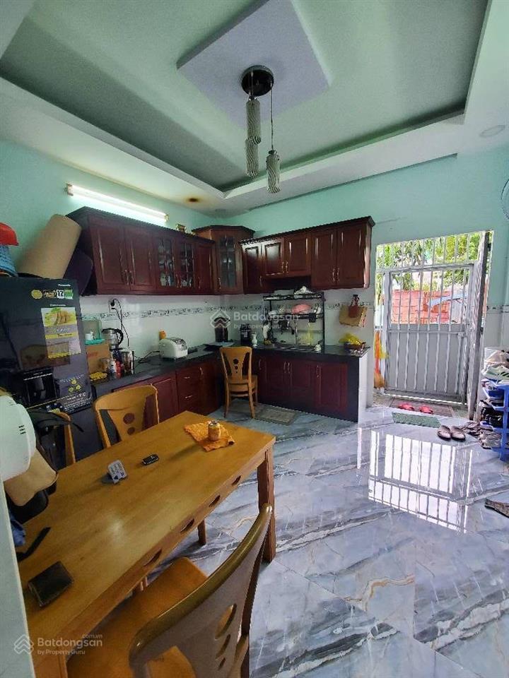 Nhà 4 tầng, đường an dương vương, lý chiêu hoàng, bình tân, 4x20 vuông vức, hẻm 6m, giá chỉ hơn 6 t