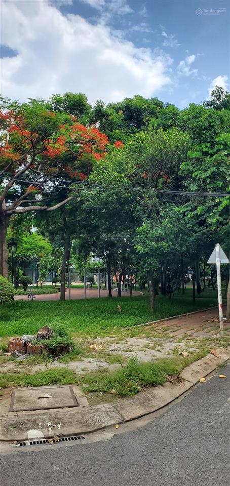 Chỉ hơn 6 tỷ lô đất 4x23 vuông vức đường xe hơi, kdc tên lửa, bình tân