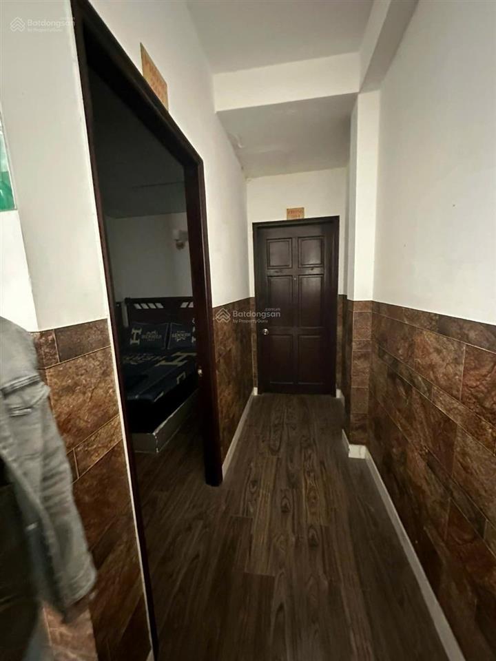 Bán gấp khách sạn 5 tầng đường tên lửa, ngay aeon bình tân, 5x20 vuông vức, không lộ giới giá chỉ h