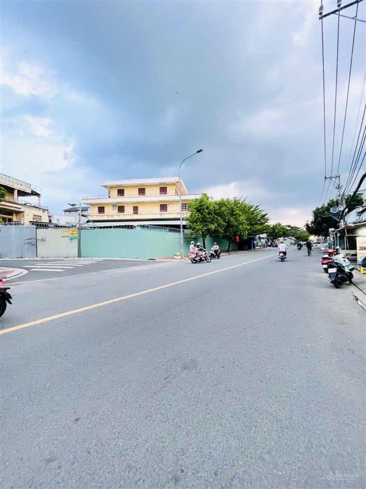 Bán gấp nhà 2 tầng 4,5x18m, đường sinco, rạch bà tiếng, ngay aeon tên lửa, bình tân, giá chỉ 4,5 tỷ