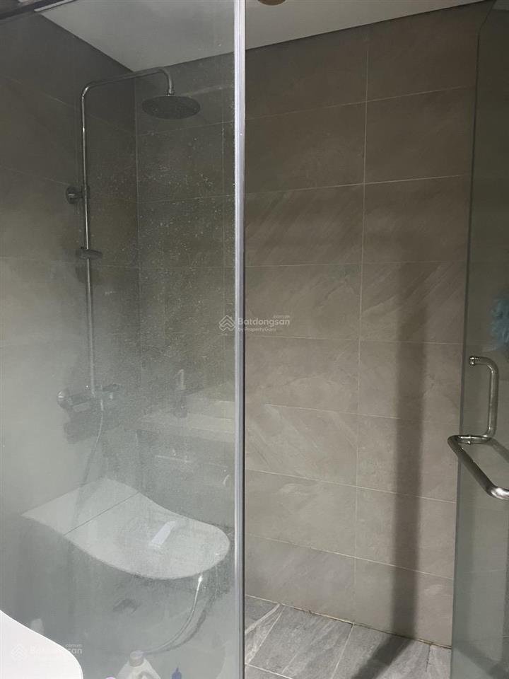 Em dũng có quỹ căn hộ 2, 3 và 4 ngủ tại kosmo tây hồ cần bán nhanh, view hồ tây rất đẹp, sẵn sổ