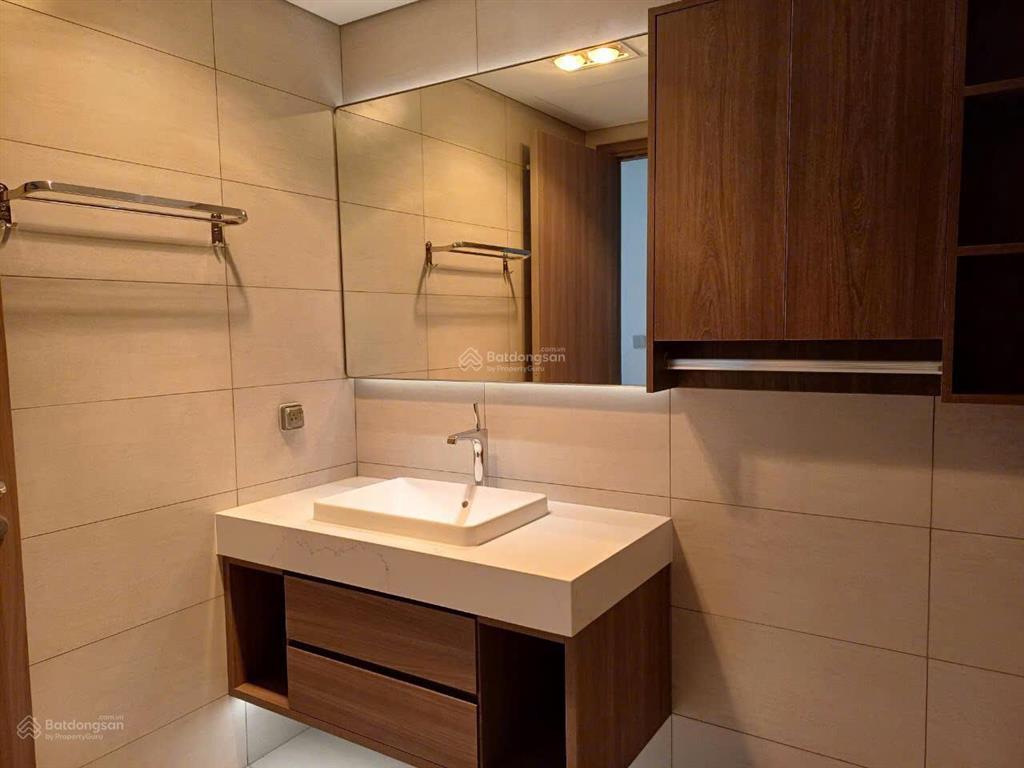 Em dũng chuyên cho thuê quỹ căn hộ 2,3,4 ngủ, duplex tòa han jardin & cả khu ngoại giao đoàn hà nội