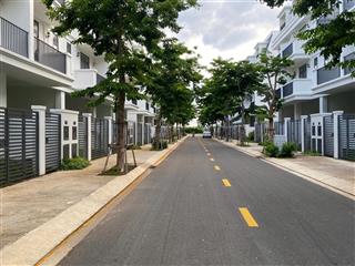 Bán liền kề ngang 5, diện tích 77,5m2, sẵn sổ hồng công chứng ngay. giá 6,9 tỷ có thương lượng