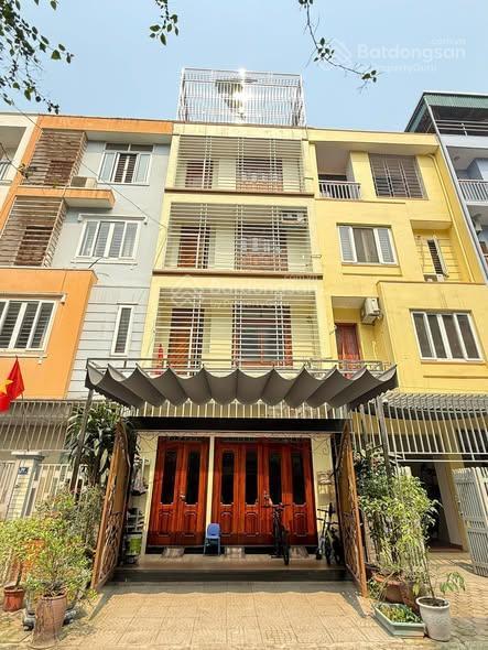 Rẻ nhất kđt văn khê! nhà liền kề dt 83m2, 4 tầng, mt 5m, giá nhỉnh 19 tỷ, đã hoàn thiện