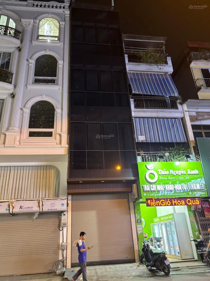 Giảm 2 tỷ cần bán gấp căn nhà chiến thắng  văn quán, ô tô tránh, 46m2, 6 tầng thang máy, 13,5 tỷ