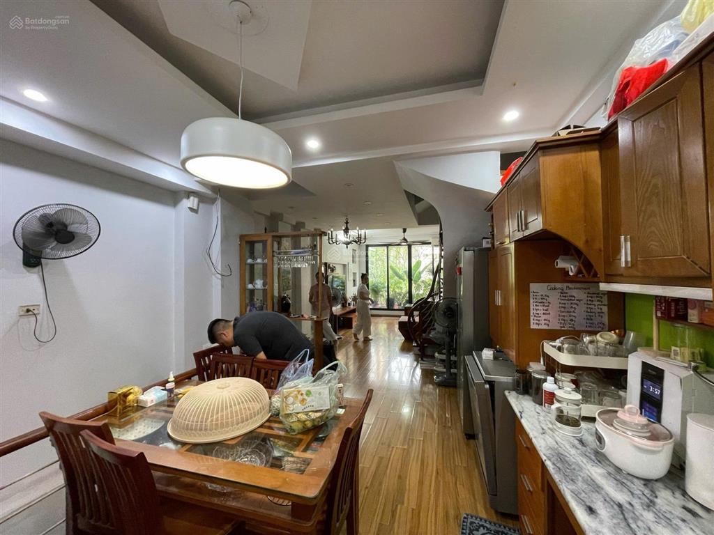 Bán nhà liền kề ngô thì nhậm, trục chính kinh doanh, dt 45m2, 5 tầng, giá 13,5 tỷ