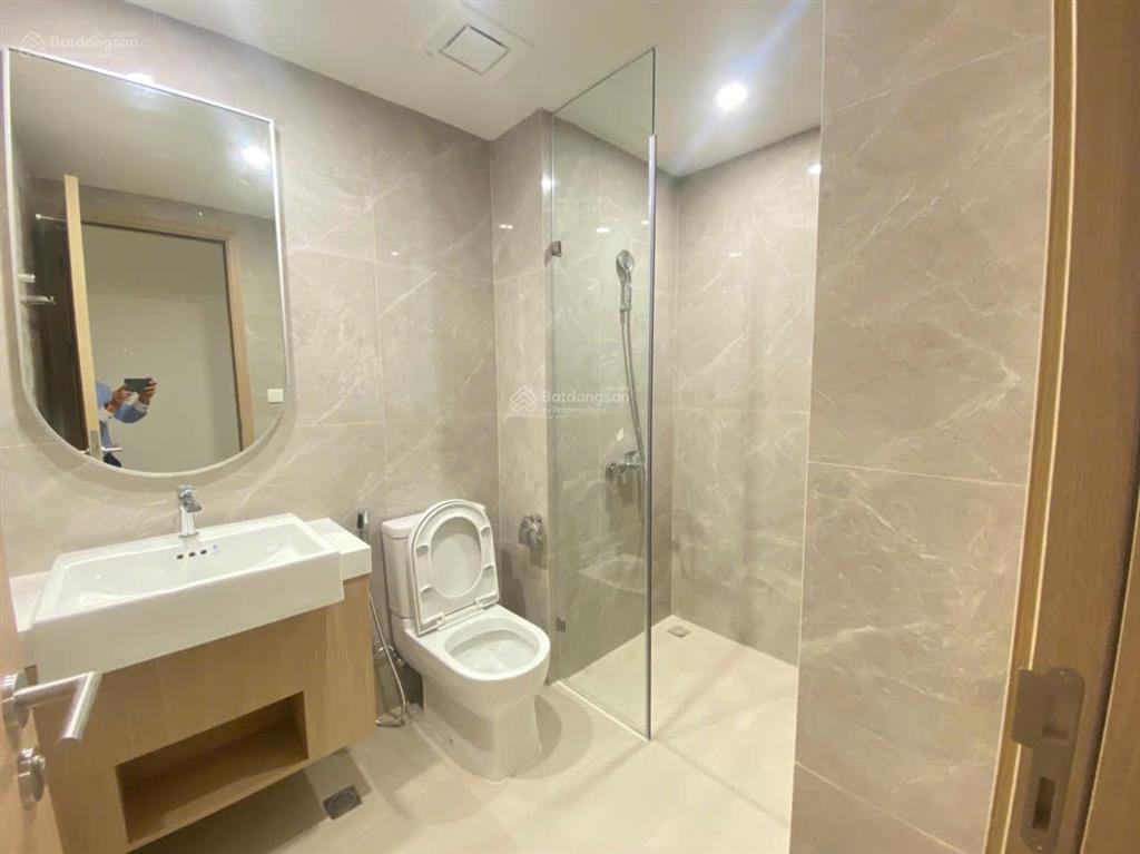 2pn 2wc lumiere nhà trống chưa sử dụng, sổ hồng không vay, thu về 3.8 tỷ