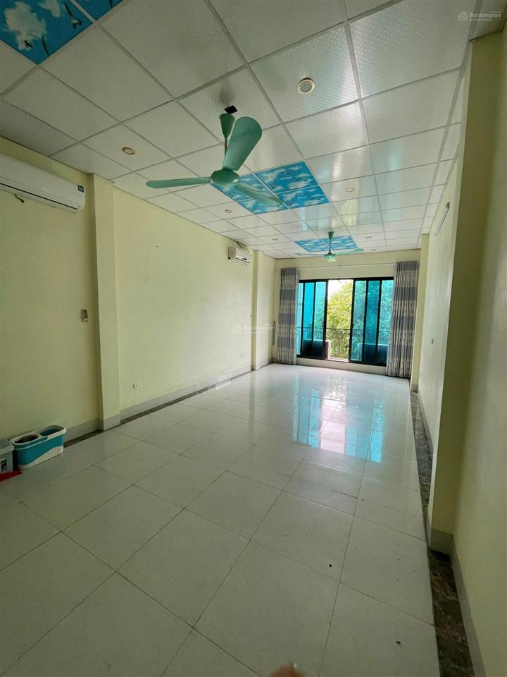 Chính chủ cho thuê văn phòng 40m² tầng 3 vạn phúc, hà đông, hà nội