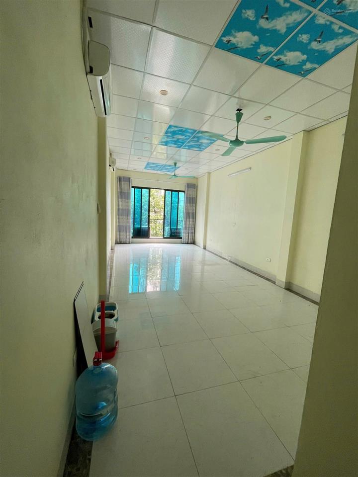 Chính chủ cho thuê văn phòng 40m² tầng 3 vạn phúc, hà đông, hà nội