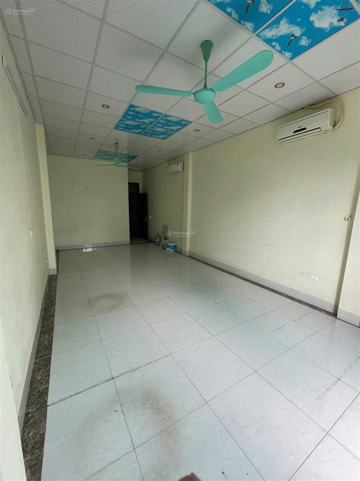 Chính chủ cho thuê văn phòng 40m² tầng 3 vạn phúc, hà đông, hà nội