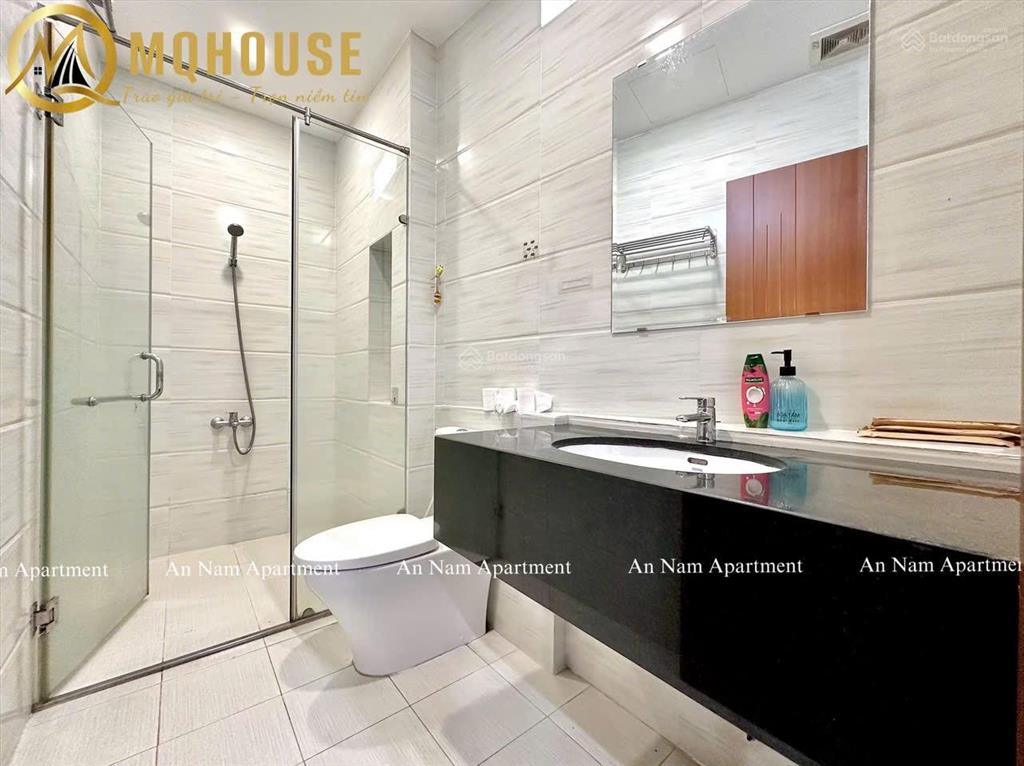 Chung cư mini dạng 1pn vách ngăn, dt 40m2 có thang máy, hầm xe. ngay công viên phú nhuận