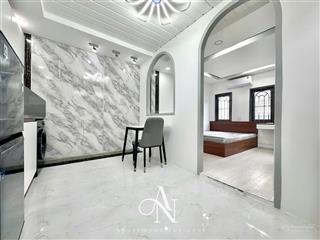 Cho thuê chdv 1pn tách bếp 45m2, ban công, máy giặt riêng  gần chợ bà chiểu  bình thạnh