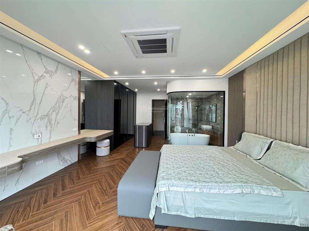 Tuyệt phẩm lâm hạ quỹ đất hiếm, 8 tầng kiêu hãnh giữa trung tâm long biên