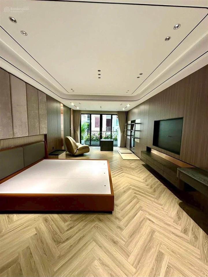 Bán nhà mặt ngõ nguyễn văn cừ, long biên. 7 tầng, 95m2, mặt ngõ ô tô tránh, 2p ra bv tâm anh