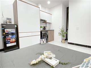 Cho thuê ccmn đầy đủ đồ có ban công, máy giặt riêng tại lê văn lương ở ngay giá chỉ 4tr5/1th