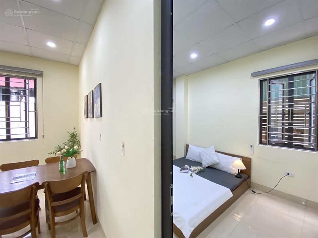 Chính chủ cho thuê 1n1k 50m2 có ban công tại 79 cầu giấy full đồ cơ bản ở luôn
