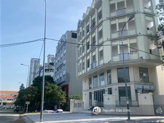 Siêu vị trí bán nhà góc 2 mặt tiền đường nguyễn thanh sơn q.2 dt 16x20m hầm 6 tầng  giá 65 tỷ