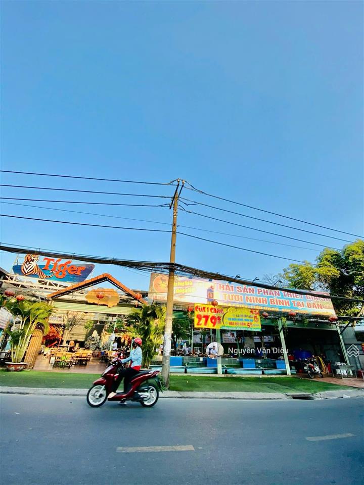 Khan hiếm! bán nhà 2 mặt tiền đường phan huy ích  tân bình  dt 25x40m  hđt 300tr/th  giá 100 tỷ