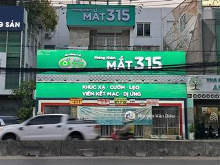 Siêu vị trí !! góc 3 mặt tiền đường nguyễn văn nghi  dt 10x16m  4 tầng hđt 100tr/th  giá 33 tỷ