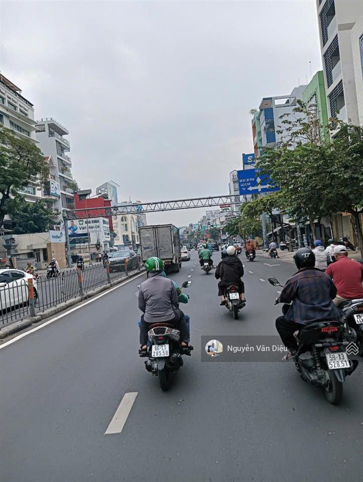 Siêu vị trí !! bán tòa nhà mặt tiền đường nguyễn cư trinh quận 1 dt 8.5x15m hầm 7 tầng giá 45 tỷ