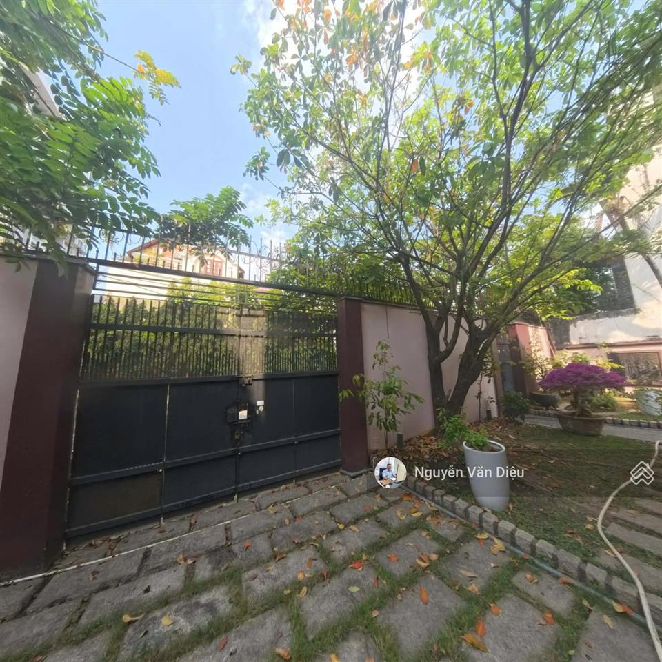 Siêu vị trí !! bán nhà mặt tiền đường thảo điền thảo điềnquận 2 dt 17x25m hầm 5 tầng giá 45 tỷ