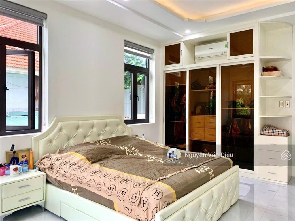 Siêu vị trí !! bán nhà mặt tiền đường thảo điền thảo điềnquận 2 dt 17x25m hầm 5 tầng giá 45 tỷ