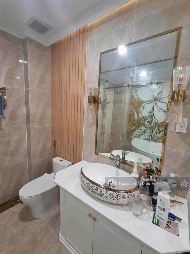 Rẻ nhất quận gò vấp !! tòa nhà mặt tiền đường nguyễn văn nghi  dt 13x28m  hầm 7 tầng giá 50 tỷ